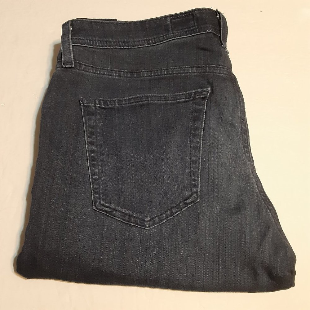 AG Adriano Goldschmied Men's The Tellis Modern Slim Jeans in Size 34